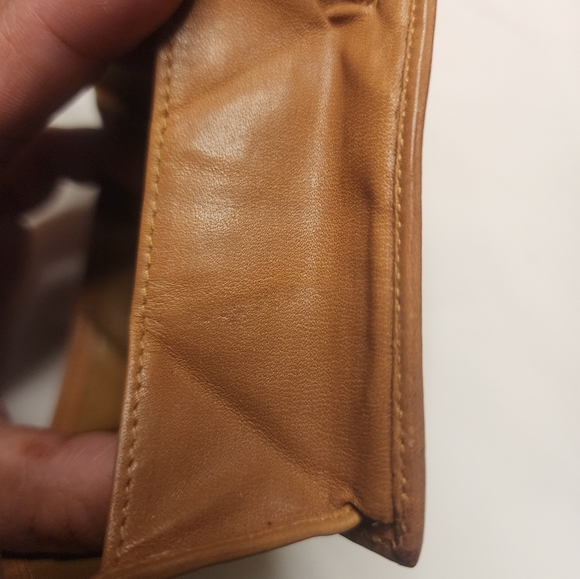 Authentic Vintage Celine Soft Leather Tri Fold Wallet - Picture 12 of 16